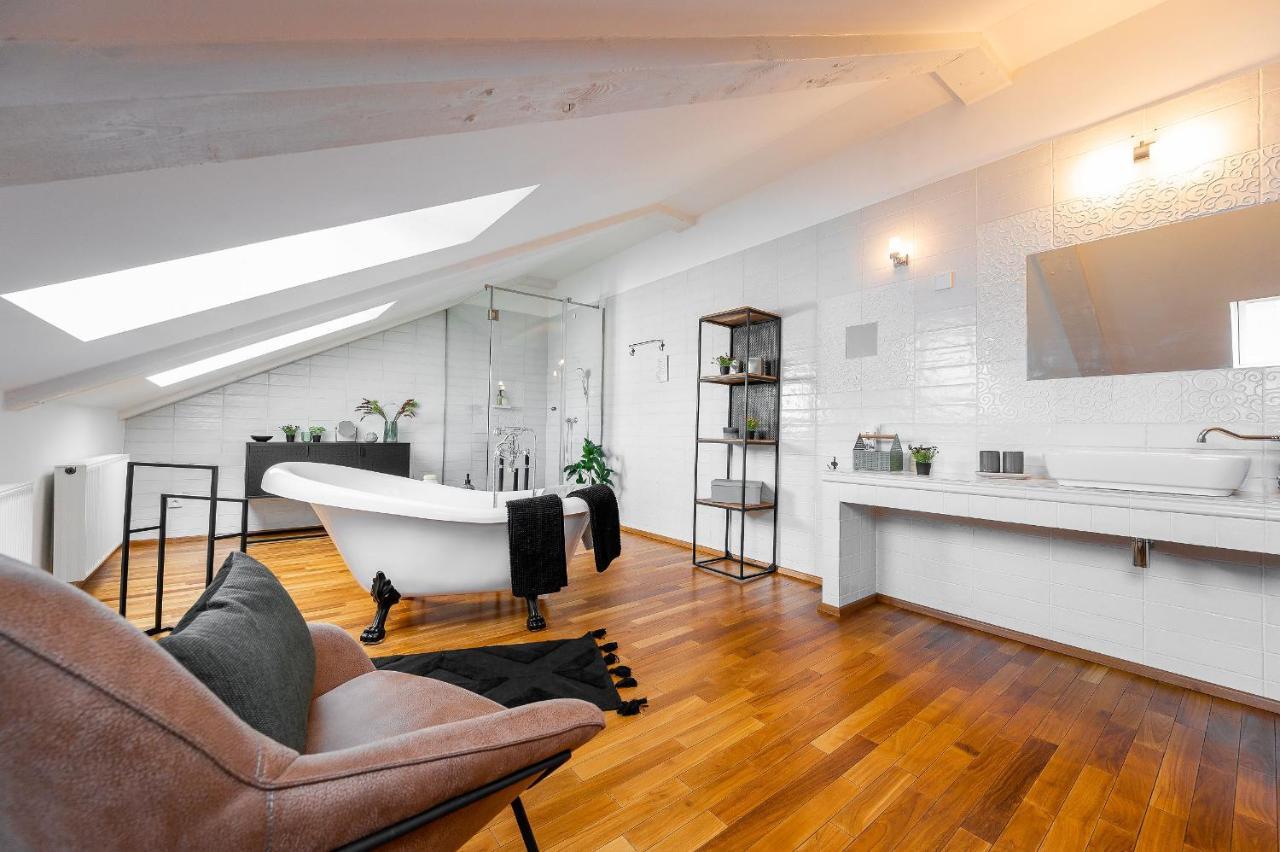Vintage Industrial Apartment
