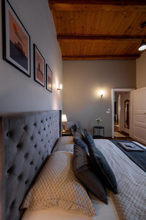 Vintage Industrial Apartment